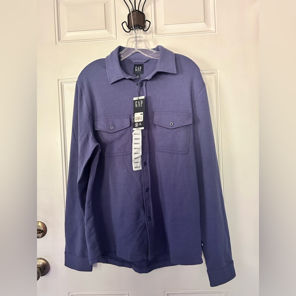 GAP Blue and Gray Casual Button Down Shirt